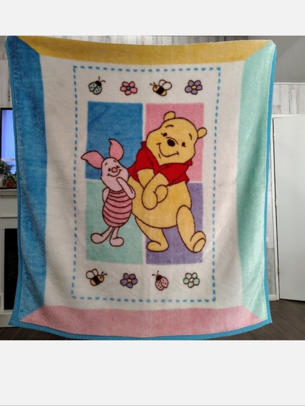 Vintage Winnie The Pooh And Piglet Blanket 45" x 50" Plush Kids Blanket